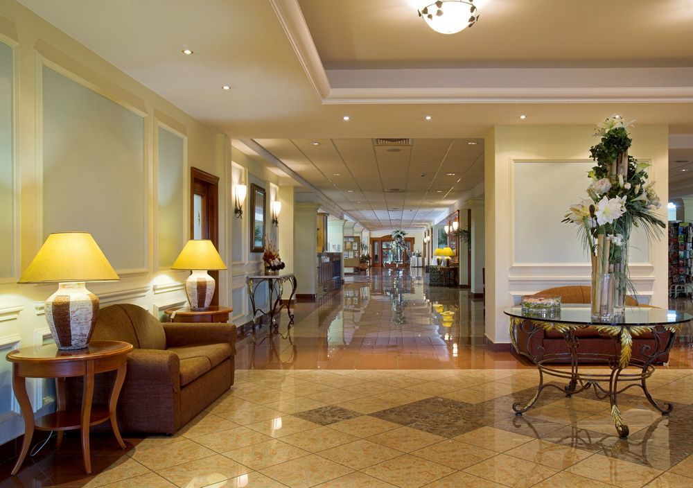 Aloe Hotel Paphos Exteriör bild